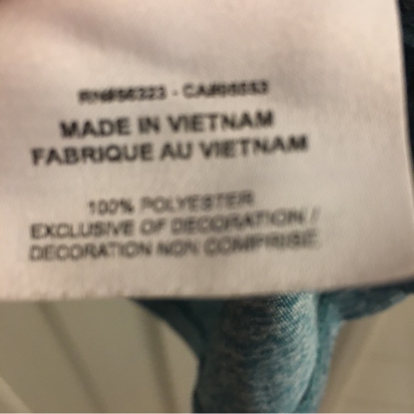 XXL Bundle! Two High Quality T-shirts•Nike and Old Navy Luxe - Picture 9 of 14